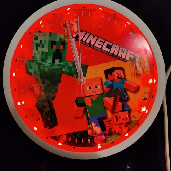 Mine craft clock with led light and free personalization - Picture 7 of 14